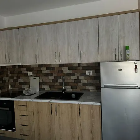 Apartment Dushku Golem (Tirana)
